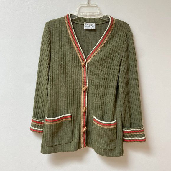 VINTAGE cardigan w/ wooden buttons - Picture 1 of 5
